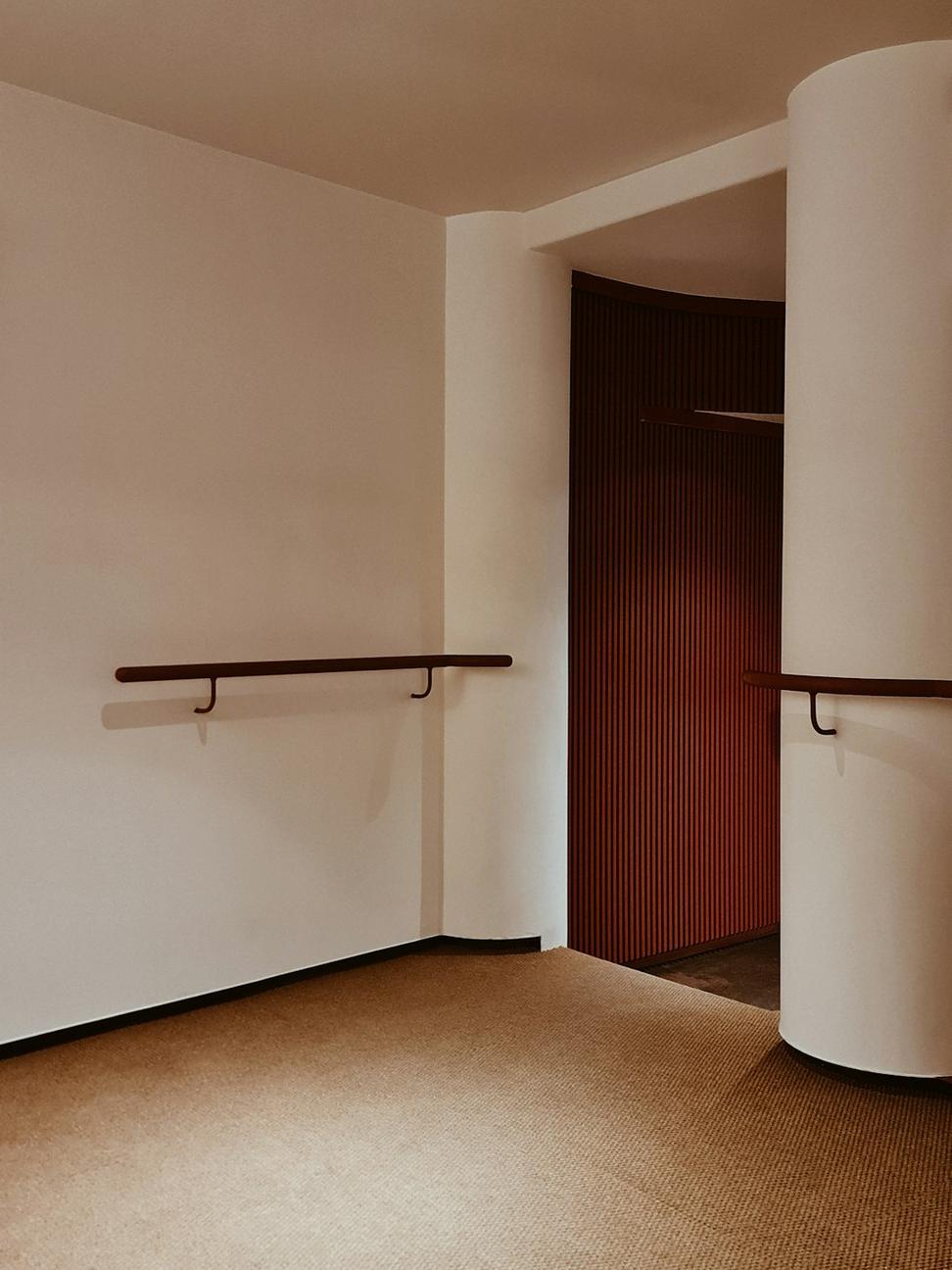 Premium Corner Suite